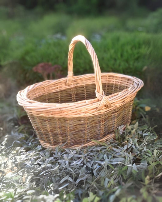 White & Green Oval Shopper